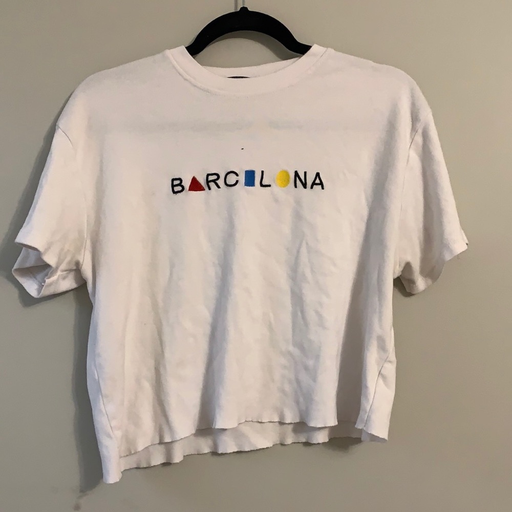 white cropped t